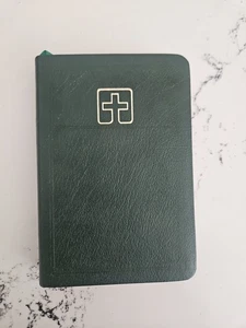 Lutheran Book Of Worship 4th Printing 1978 Soft Faux Leather Green Vintage New - Foto 1 di 8