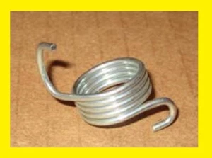 *OEM PEG RETURN SPRING RIGHT SIDE(CT70K1-1982)(XR75)(1979-85 XR80 XL80)(330Z) - Picture 1 of 1