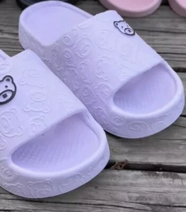 Women’s Purple Slides Size 7.5-8.0 NWT AZ-18252 - Picture 1 of 4