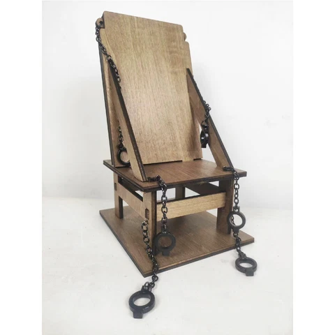 1/6 wooden torture chair model wooden handcuffs foot yoke lock soldier scene Cover