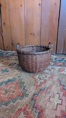 Best Antique Early Primitive Small Wood Splint Double Handle Basket 7" Detailed - Image 1 of 4