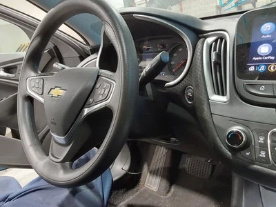 Driver Left Air Bag Driver Knee Fits 16-25 MALIBU 3062656 - Image 1 of 4