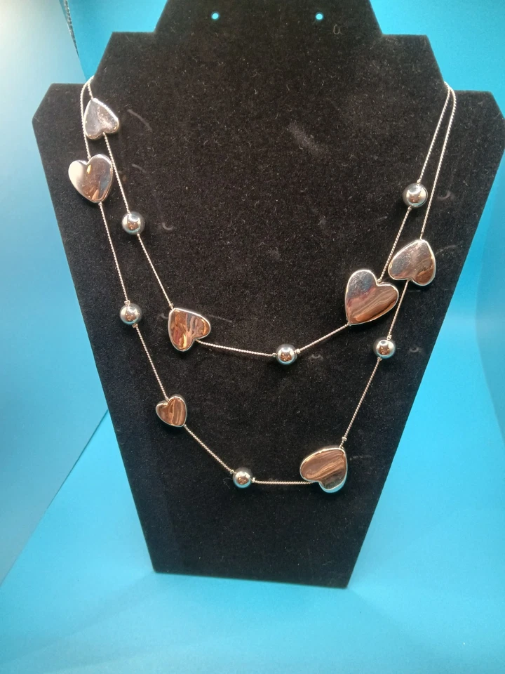 Colar assinado Next Silvertone estação corações contas redondas 40"+3"ext - Imagem 1 de 4