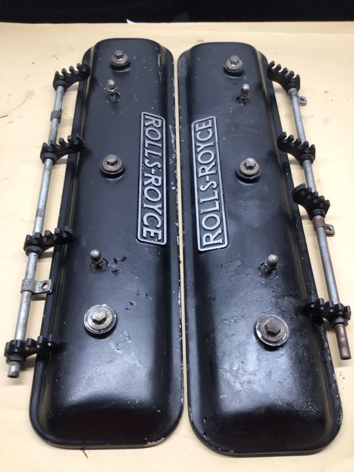 1966-80 Rolls Royce Silver Shadow Silver Wraith II Valve Covers with Plug Holder - Image 1 of 4