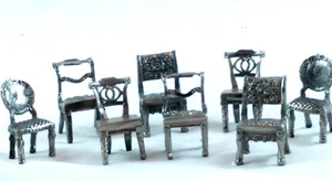 Juego de (8) sillas miniatura vintage de metal plateado de 2" desprecio para casa de muñecas - Imagen 1 de 11