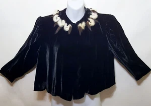 Vintage Black Velvet Jacket Cape Shrug Capelet Victorian Rabbit Fur Swing M L - Picture 1 of 12