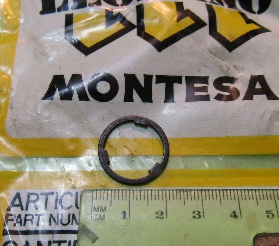 Circlip de transmisión Montesa Cota 304 307 310 p/n 3964.15502 NOS 39M 1986-1992 Foto 1 de 1