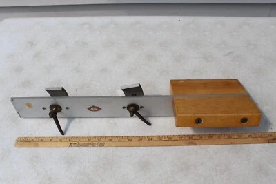 OLD TOWN CANOE MOTOR MOUNT ALUMINUM WOOD EUC QUALITY - Image 1 of 4