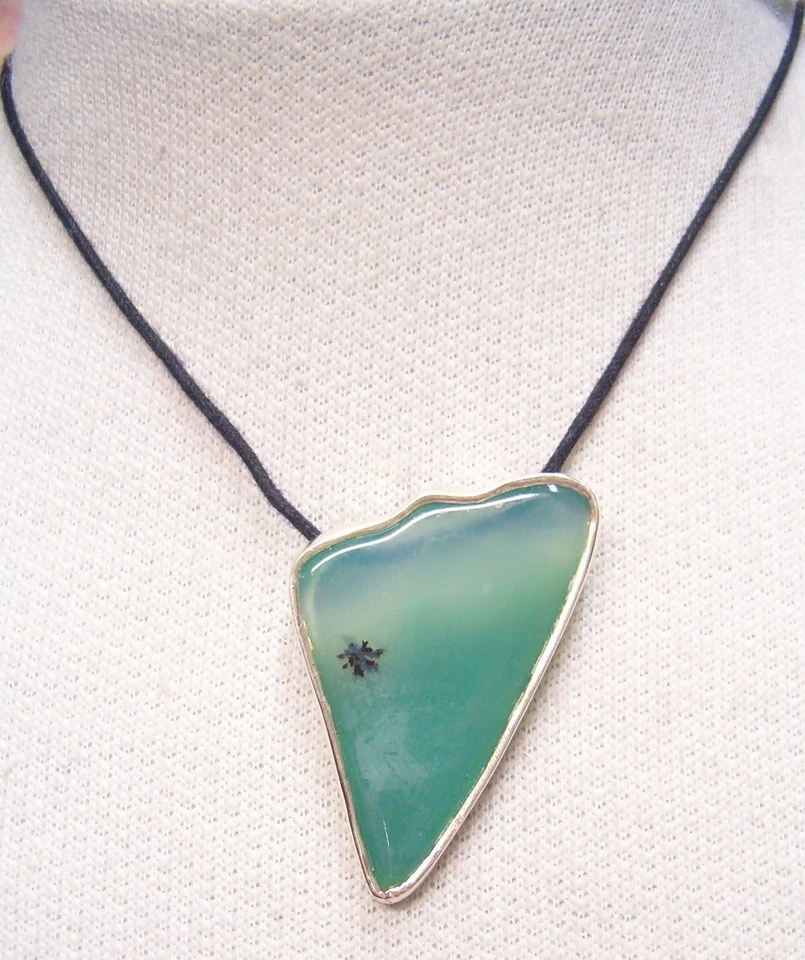 Ciondolo in ARGENTO 925 con AGATA naturale verde e girocollo - pietra dura - - Immagine 1 di 3