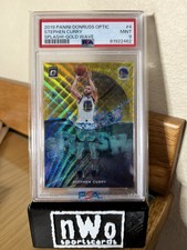 2019 Donruss Optic Splash Gold Wave #4 Stephen Curry PSA 9