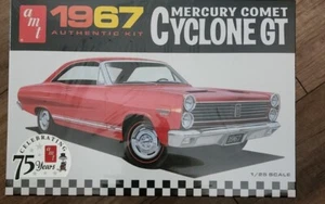 AMT 1:25 Scale 1967 Mercury Comet Cyclone GT Plastic Model Kit AMT1386 - Picture 1 of 5