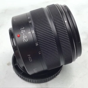 Lente Panasonic Lumix G Vario 14-42 mm f3,5-5,6 usada buena - Imagen 1 de 4
