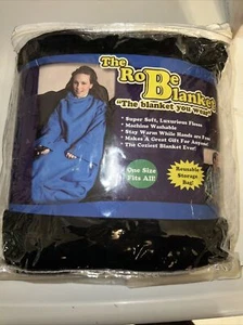 Super Soft Fleece Robe Blanket With Sleeves - Picture 1 of 7