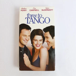 Tres A Tango VHS Romance Comedia Película Por Village Roadshow Imágenes 2000 - Imagen 1 de 5