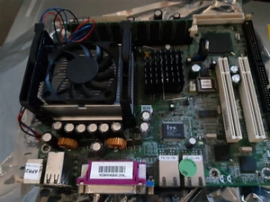 FLEX ATX MAINBOARD SERVER TYAN S2098 + INTEL Mobile CPU 2.4GHz 2x LAN PCI RS-232 - Picture 1 of 3