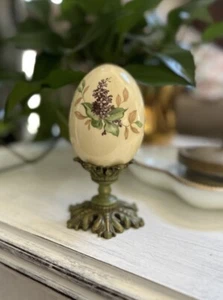 Vintage Egg On Stand Sage Green Floral - Decor - Picture 1 of 5