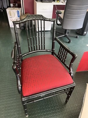 juego de 3 sillas con diseño de letras chinas (se pueden vender por separado o en pareja) Foto 1 de 4