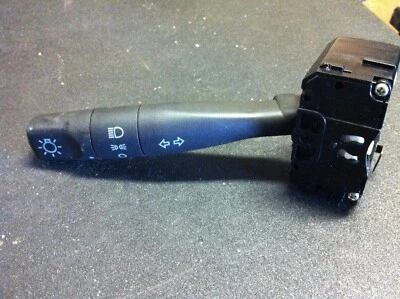 *SD+* 2002-05 Land Rover Freelander SINAL DE SETA / INTERRUPTOR DE LUZ - Imagem 1 de 2