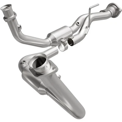 MagnaFlow 24473 Direct Fit Catalytic Converter (Non CARB compliant) - Image 1 of 4