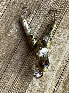 Vintage Fishing Lure Paw Paw Wotta Frog Jointed Lure - Picture 1 of 7