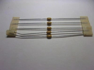 Kemet Condensador Cerámico Multicapa Agujero Pasante A2A 220, JEC 150 Lote de 5 piezas Foto 1 de 3