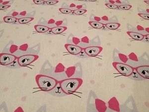 OOP Gray mid century cat Face Pink Bow Glasses Cotton Fabric Remnant Scrap 22x19 - Picture 1 of 1