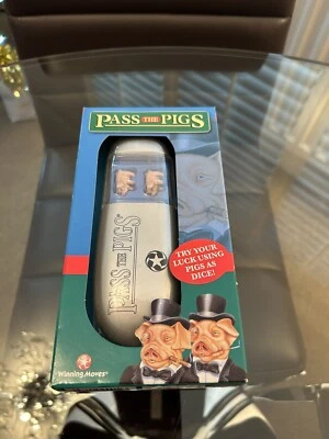 Juego de dados Pass the Pigs - Nuevo Foto 1 de 3