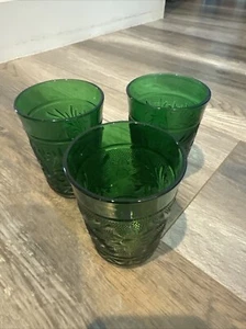 Lot of 3 Vintage Forest Green Anchor Hocking Sandwich 9 oz. Tumblers Glasses 4" - Picture 1 of 4