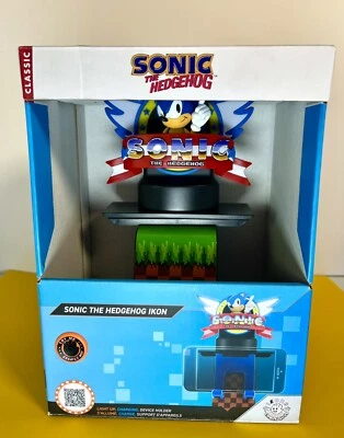 2023 Classic Sonic the Hedgehog Light-Up Ikon LED Controller/Phone Holder - Image 1 of 4