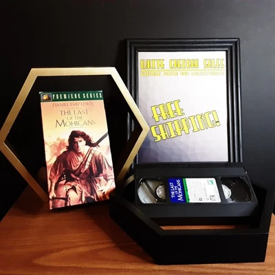 The Last of the Mohicans - VHS 1993 - Free Shipping! Buy 2 get 1 Free!!! - Image 1 of 4