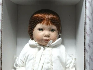 Adorable Effanbee First Christmas 18" Doll New in Shipper Box - Picture 1 of 10