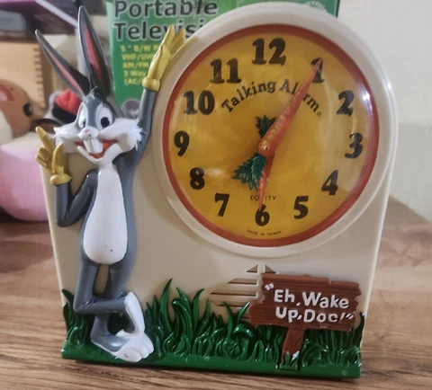 Vintage 1974 Janex Warner Bros. Bugs Bunny Talking Alarm Clock Wind Up No Voice Cover