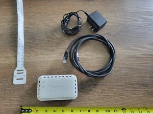 NETGEAR GS605 5-Port Gigabit Ethernet Unmanaged Switch White - Picture 1 of 4