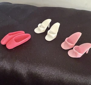 Vtg Barbie Shoes Lot White & Pink Open Toe Heels Pink Squishy Slippers Rubber - Picture 1 of 5
