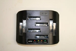 AC50 battery charger for BAT50 batteries, charges up to 4 batteries. - Photo 1/7