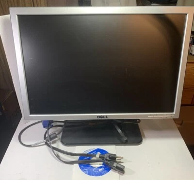 Dell LCD Flat Panel Monitor With Cable Power Cord & CD SE198WFP - Image 1 of 4