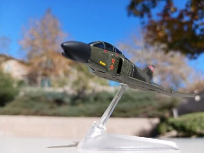 Corgi McDonnell Douglas F-4 Phantom II USAF MiG Kills Showcase  1:175 Scale - Image 1 of 4
