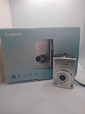 Canon Digital IXUS 860 IS 8MP Compact Camera Silver - #1017 - Image 1 of 4