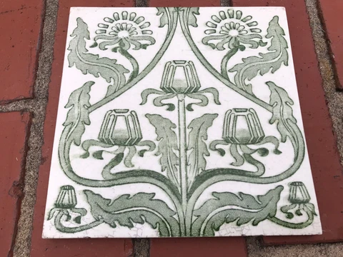 ENGLAND ARTS & CRAFTS TILE 6X6 Thistle flower Cover