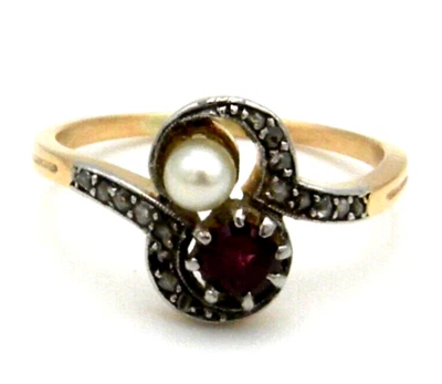 Art Nouveau 18K Gold and Platinum with Diamonds and Ruby and Sea Pearl Ring - Image 1 of 4