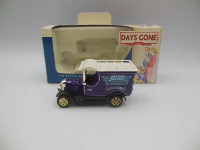 LLedo Days Gone DG050046 1926 Bull Nose Morris Van LLedo collectors club 2002 - Image 1 of 4