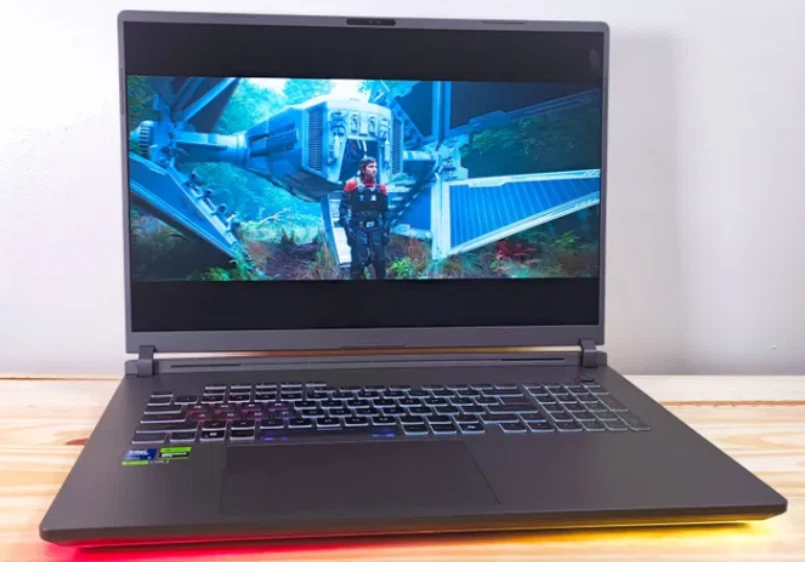 ASUS ROG Zephyrus G14 GA403WW-QS115W / Win11 14" RTX5080 AMD AI 9HX 370 64GB/2TB - Immagine 1 di 1
