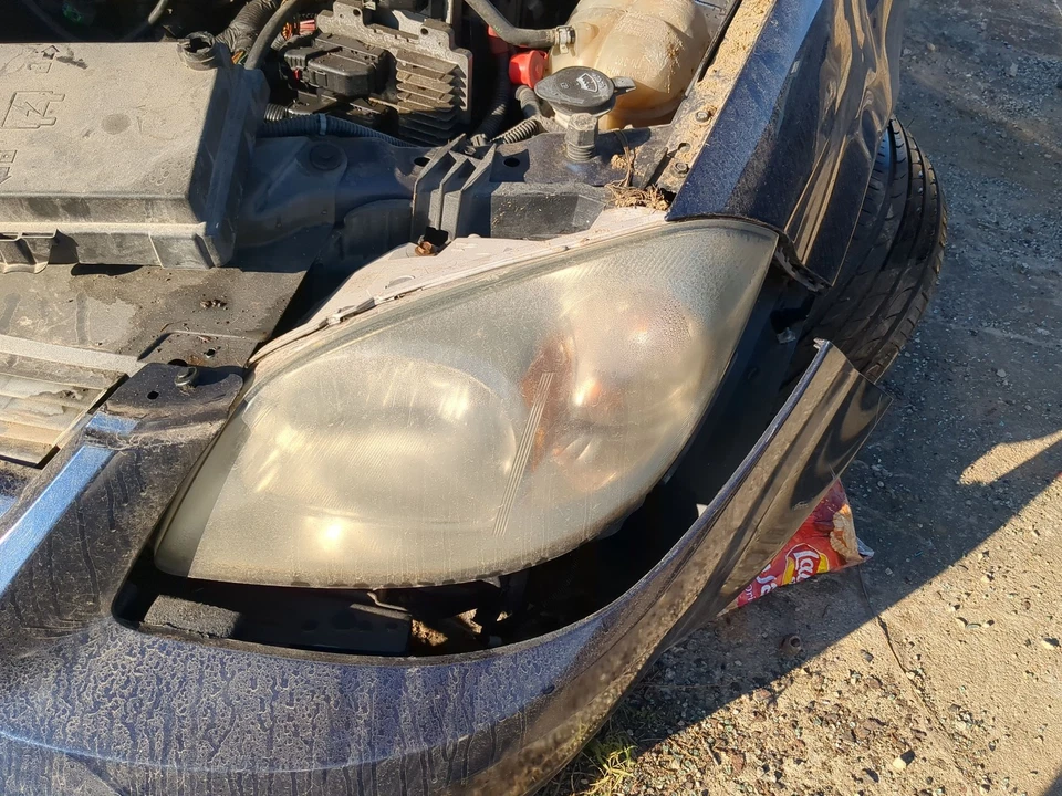 Farol dianteiro esquerdo fabricante de equipamento original Chevrolet Cobalt driver 2005-2010 L93M3 - Imagem 1 de 1