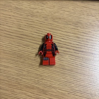 Минифигурка Дэдпула LEGO Marvel sh032 от 6866 официальное LEGO  - Изображение 1 из 4