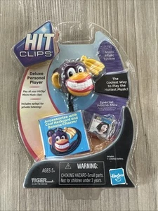 RARE VINTAGE Hasbro Tiger HIT CLIPS Music Player Toy Monkey Banana Charm Earbud - Picture 1 of 2
