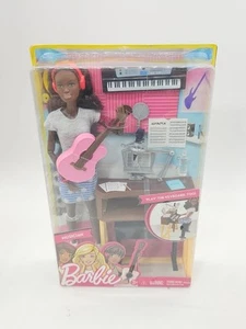 2016 Barbie Doll Musician African American AA Made To Move Articulated Brand New - Picture 1 of 10
