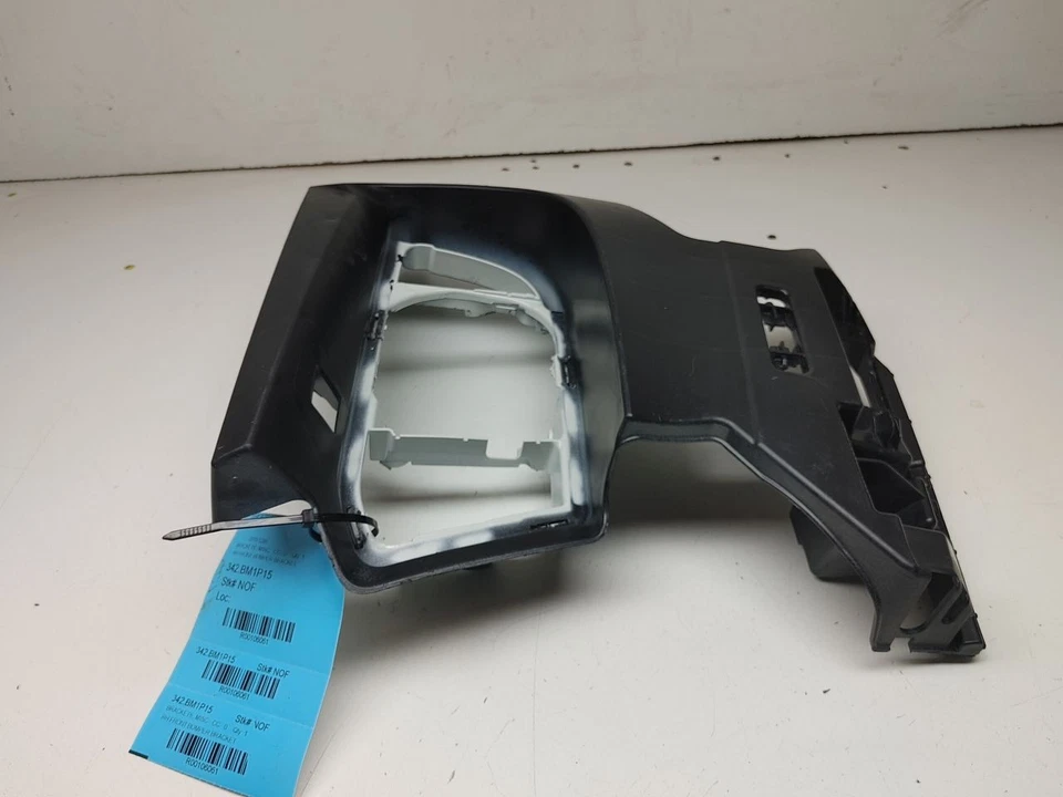 2015 BMW 528I RH FRONT BUMPER BRACKET - Image 1 of 4