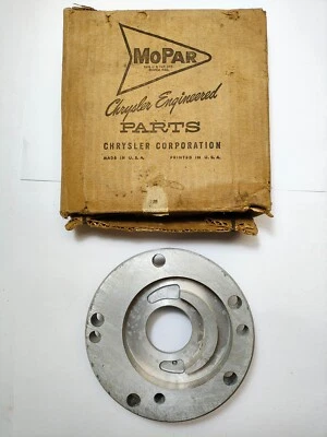 1953-1961 Plymouth Desoto Chry Dodge Powerflite Rear Trans Pump Hsg NOS 1823666. - Image 1 of 3
