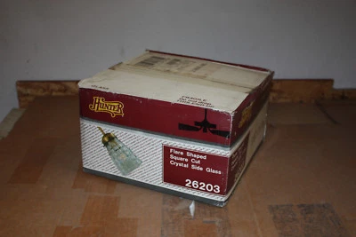 Juego de 4 vidrios laterales de cristal de corte cuadrado Hunter en forma de acampanada de 2 1/4" 26203 Foto 1 de 4