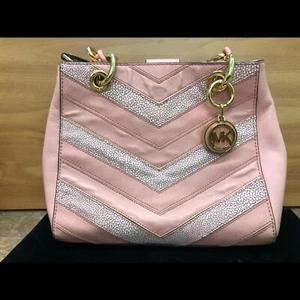 Michael Kors pink Cynthia North South Satchel - Bild 1 von 8
